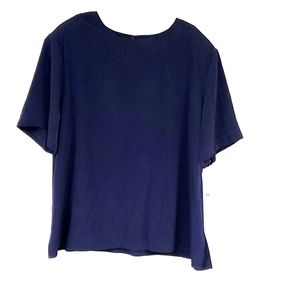 NWT, Navy short-sleeved blouse, 3X